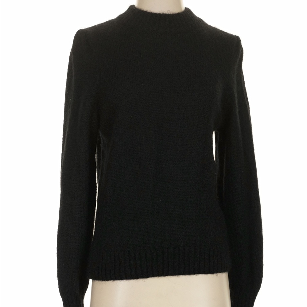 Paris Atelier & Other Stories Beautiful, soft Black sweater. Women’s size Small